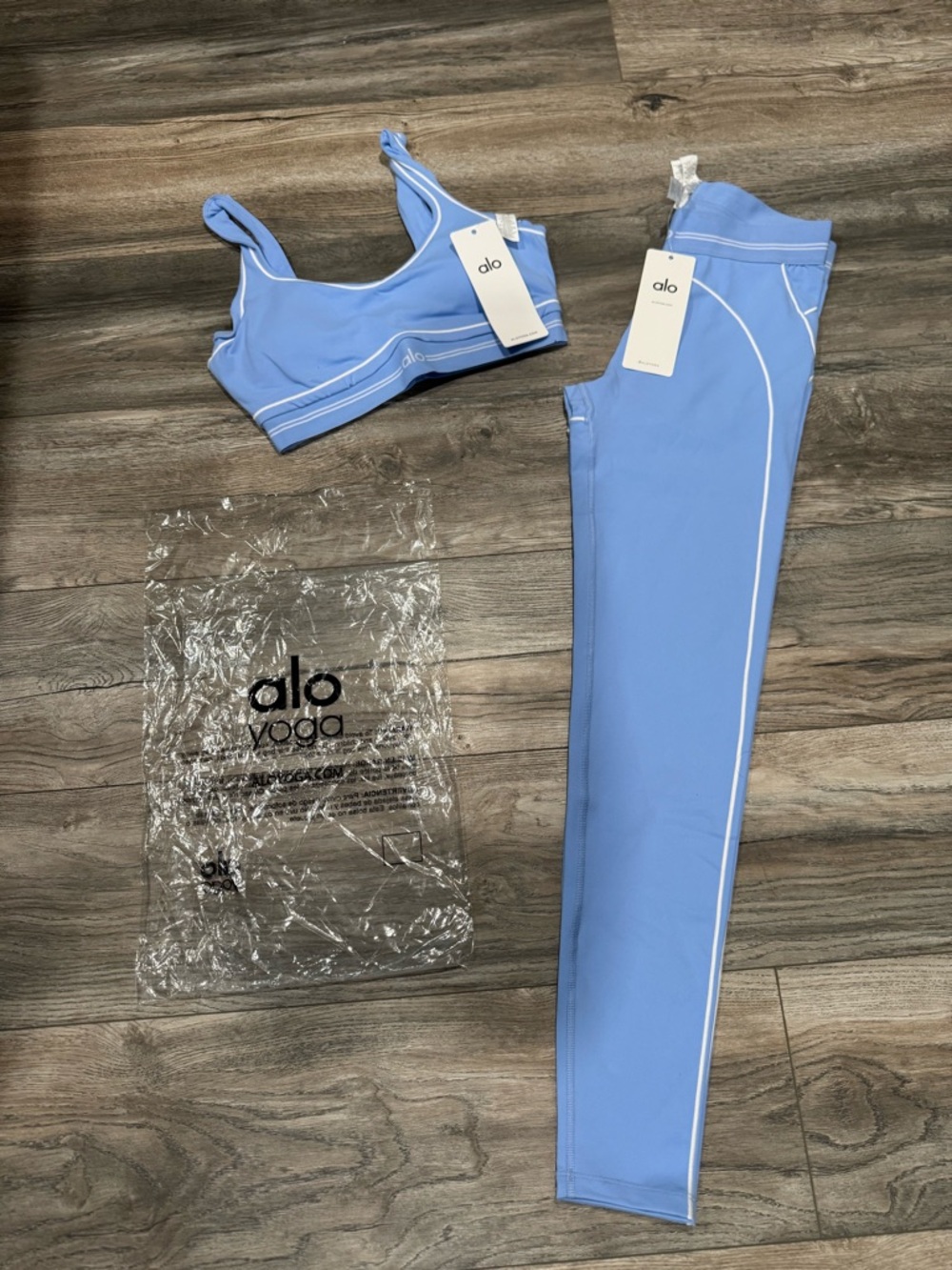 ALO Yoga Light Periwinkle Blue High-Rise Leggings